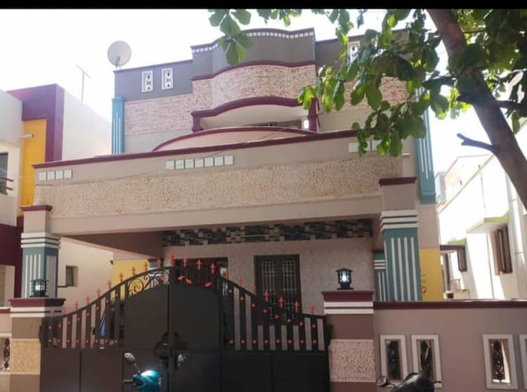 4BHK HOUSE FOR SALE