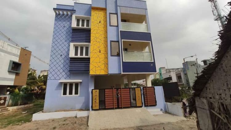 Villa sale