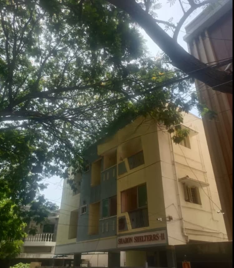 Flat for sales