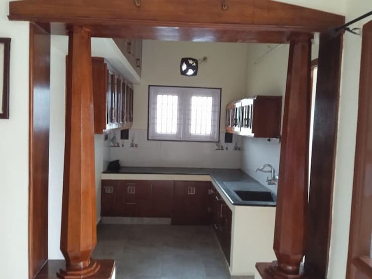 Villa sale