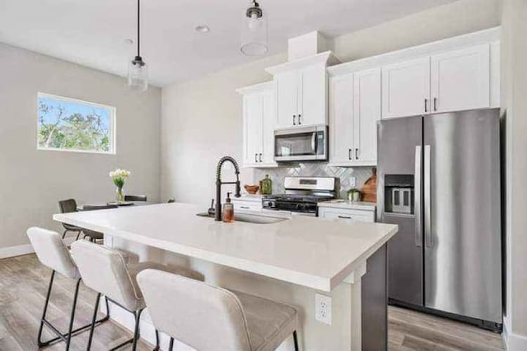 Single Property Image