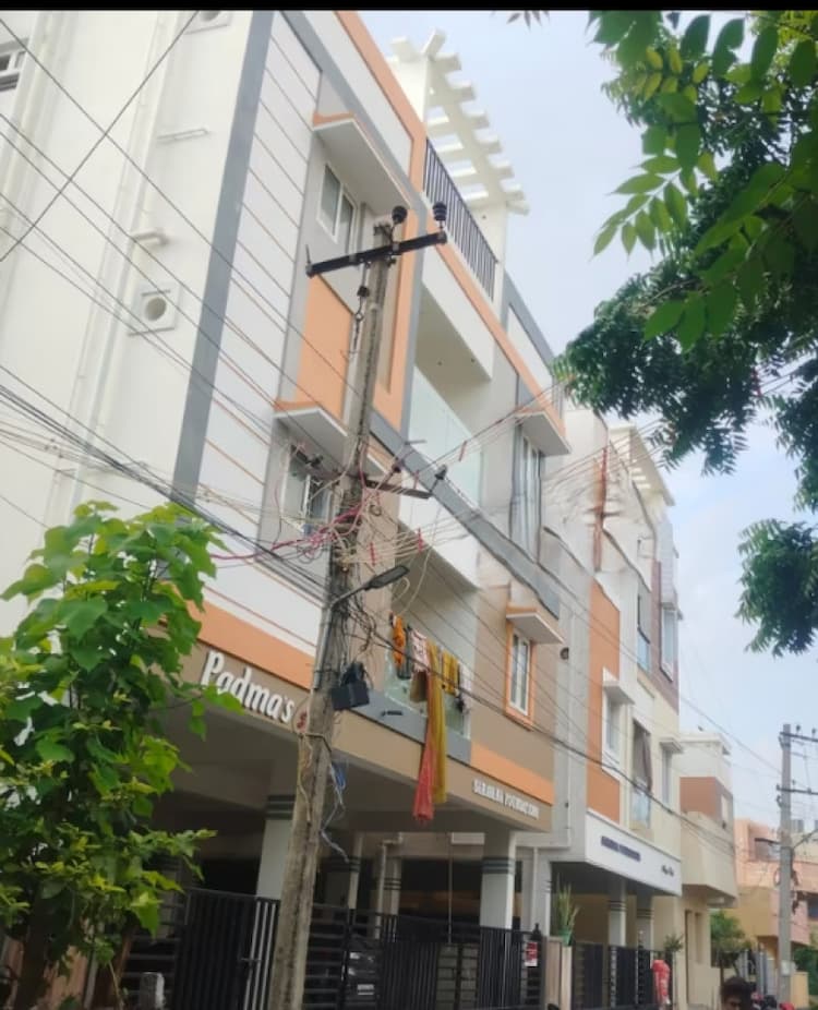 Flat for sales