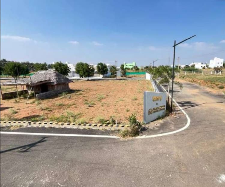 plot for sale 
