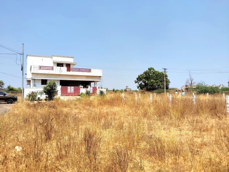 plot for sale 