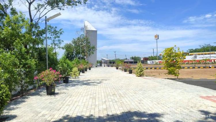 plot for sale 