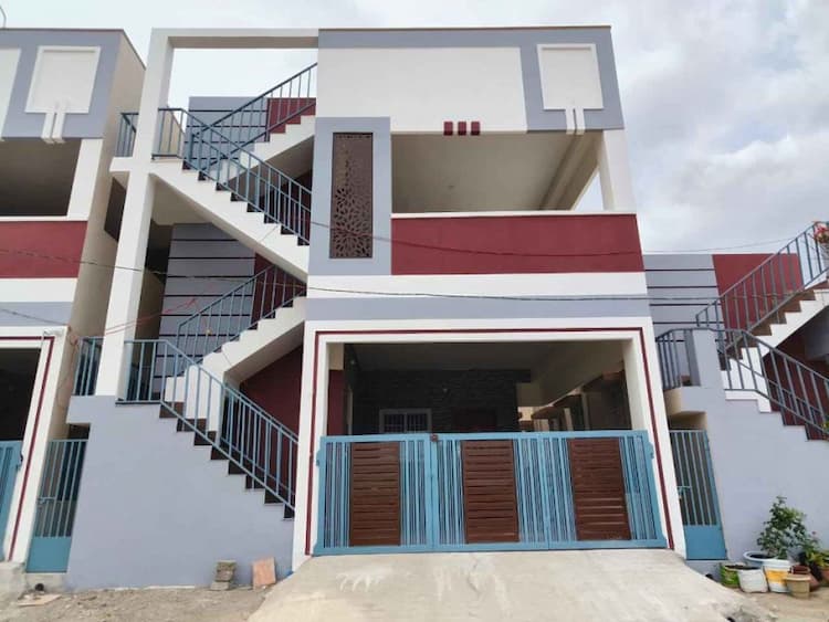 Rental income house  2 portion for sale