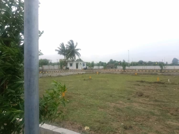 plot for sale 