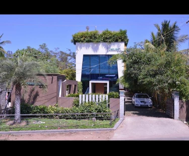 LAND WITH BUILDING FOR SALES