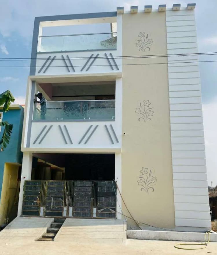 4 BHK HOUSE FOR SALE