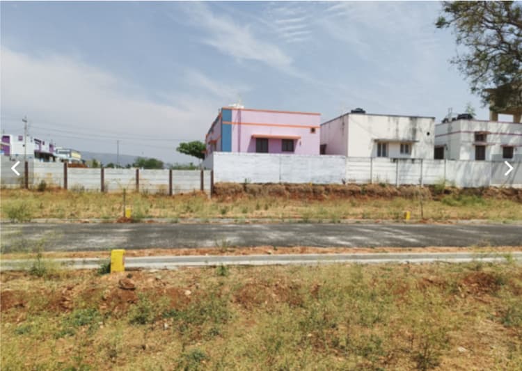 1568 Sq.Ft, Land for sale in Veerapandi Pirivu