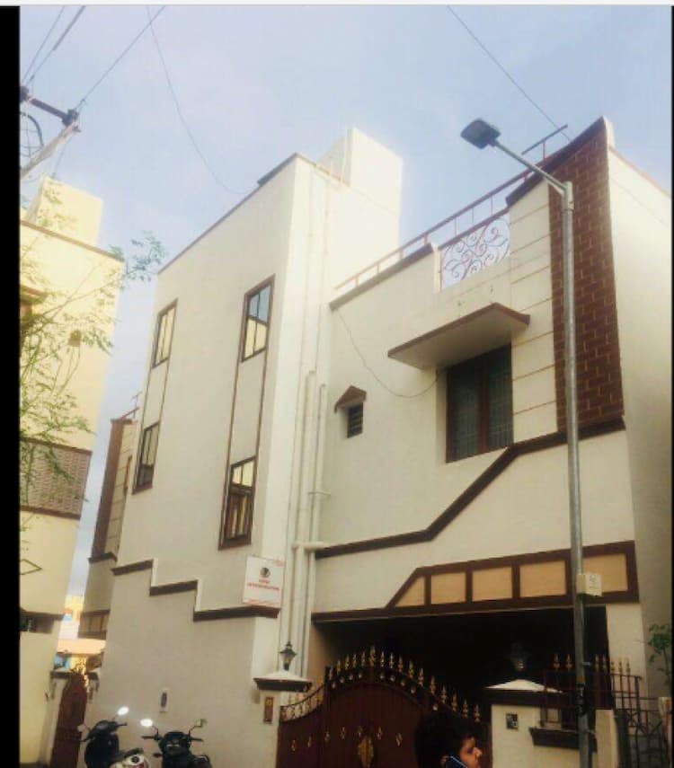 4bhk house for sale 