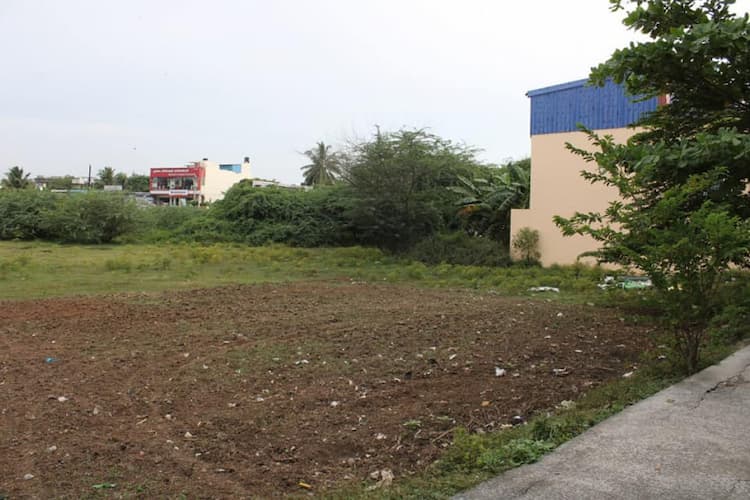 Guduvancheri Kayarambedu Junction Near By Property