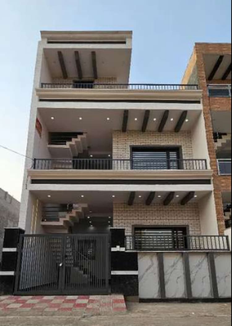 5 BHK House for Sale
