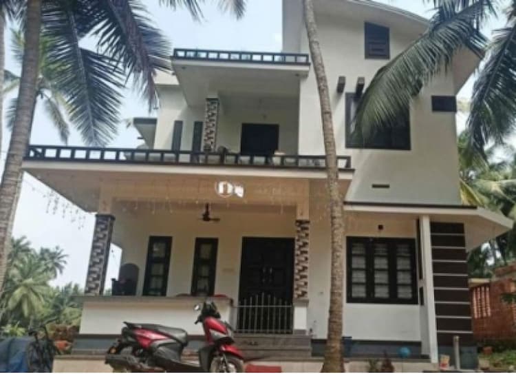 6 BHK House for Sale