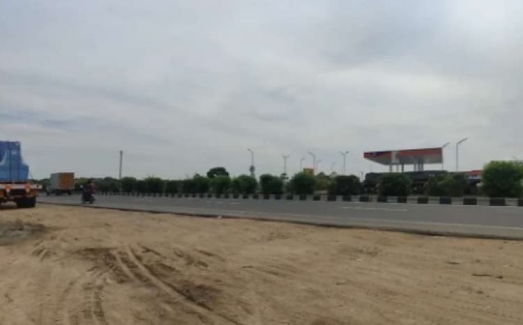 5000 sqft Plot