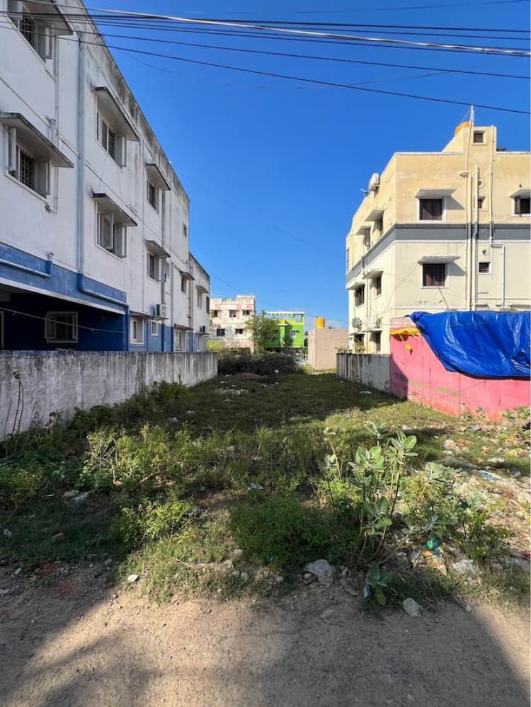 2080 sqft plot for sales