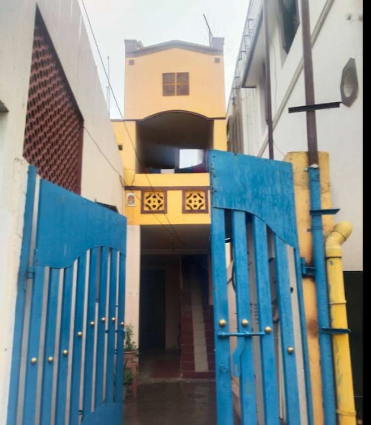 4bhk house for sale 