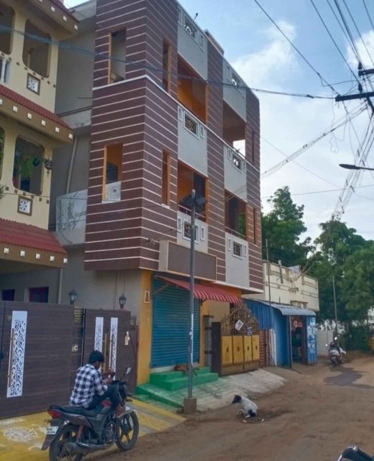 Rental House with Shop for Sale