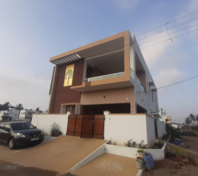 4000 Sq.Ft, 5 BHK Individual House for sale in Kannampalayam