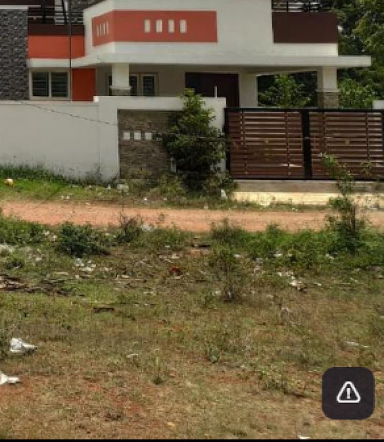plot for sale 