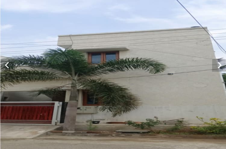 1100 Sq.Ft, 3 BHK Individual House for sale in Saravanampatti