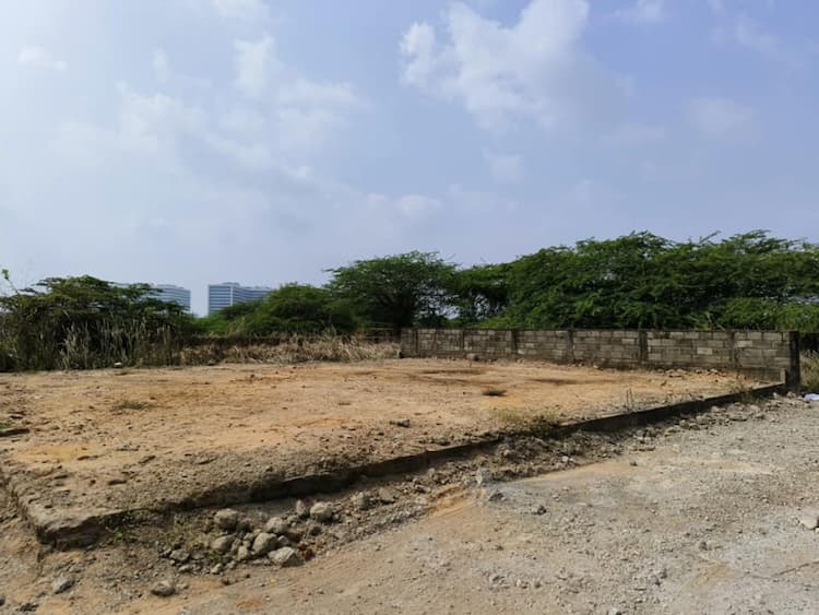 1200 Sqft 2 Plots Available