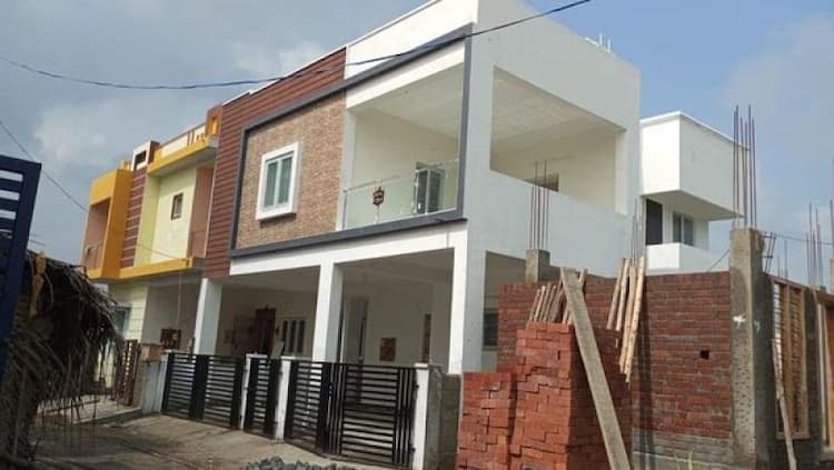 Villa sale