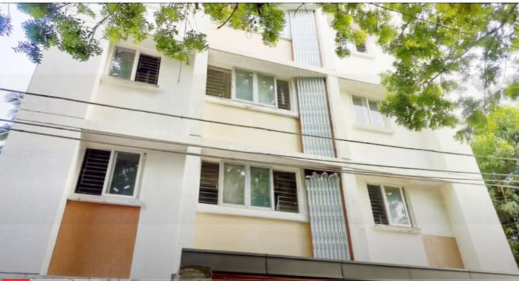 Flat for sales
