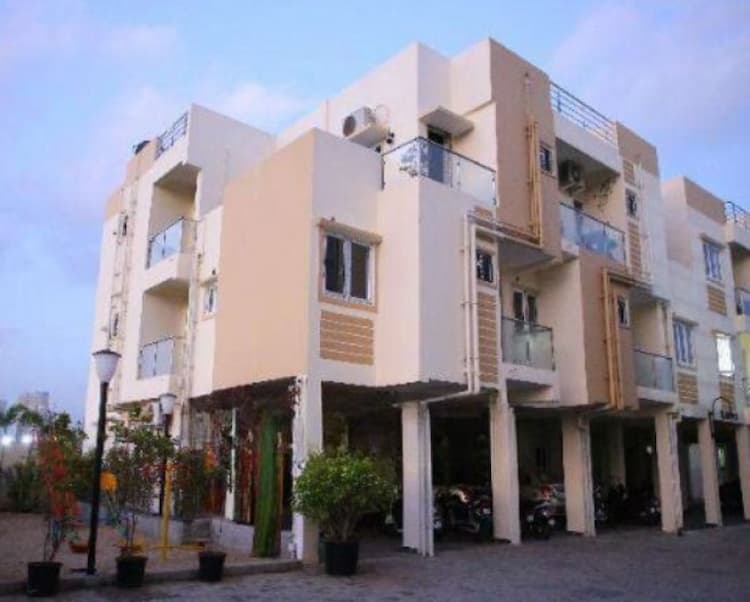 4 BHK Apartment for Sale