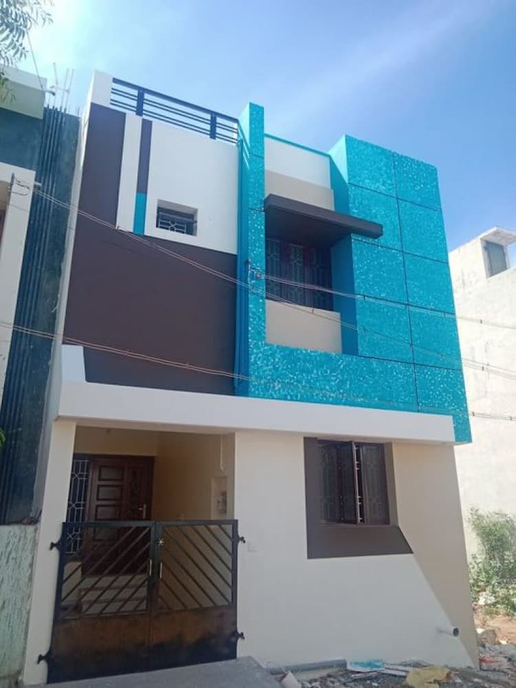 Villa sale