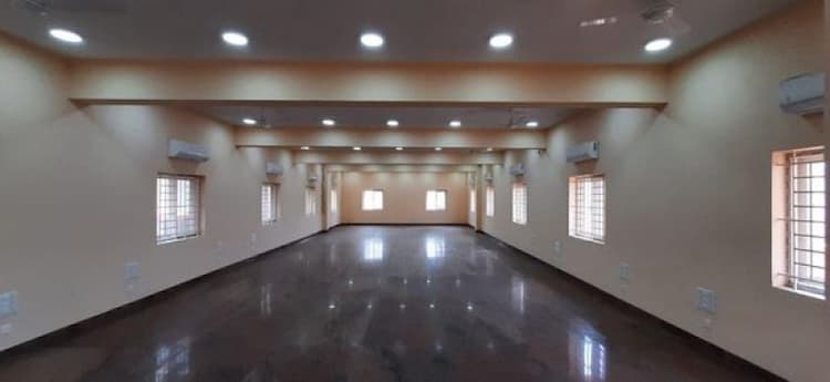 Commercial property for sale