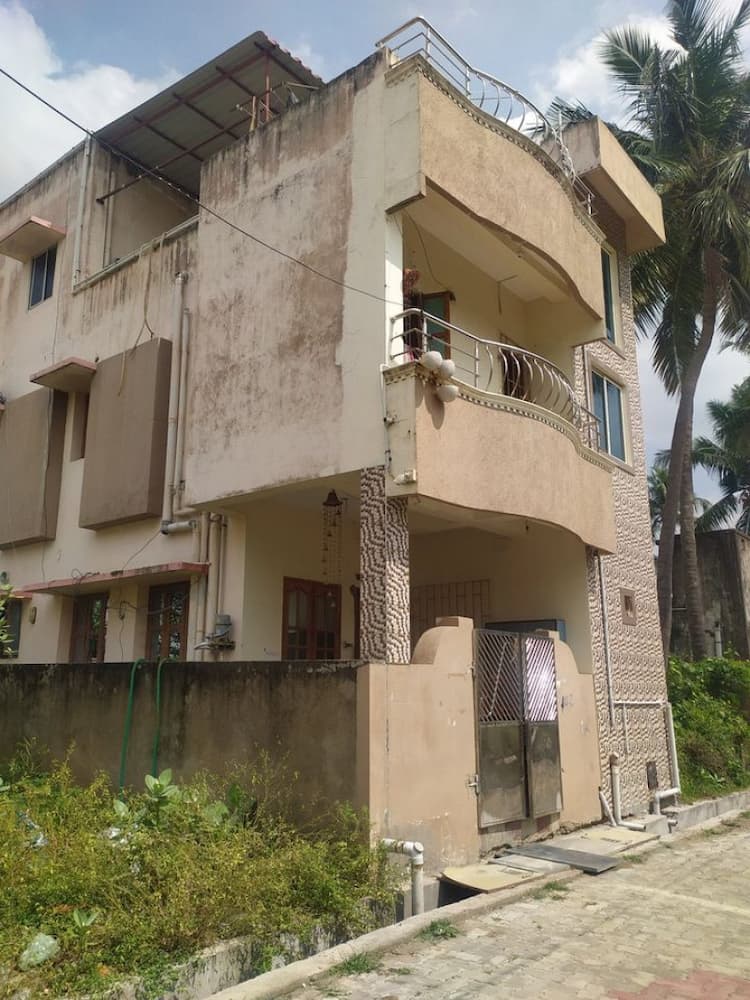 4bhk house sale