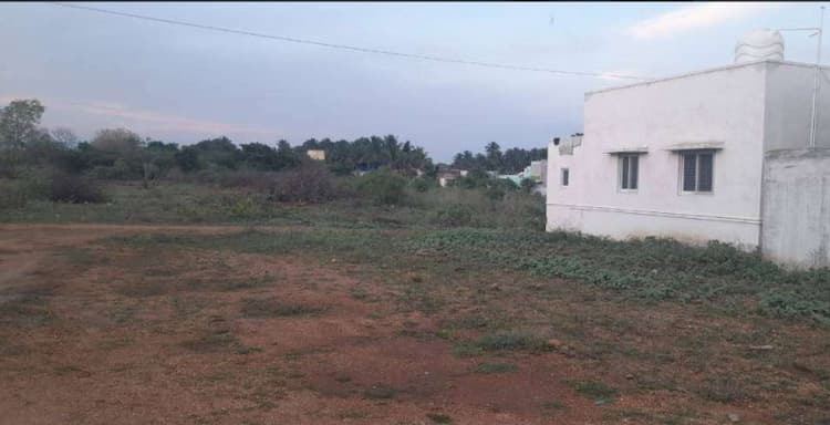 Lands are available for low cost.