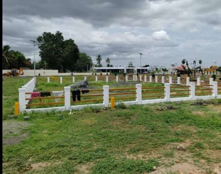 plot for sale 