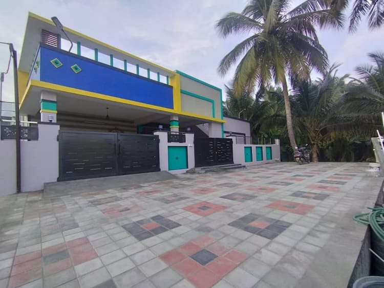 3 Portion house for sale