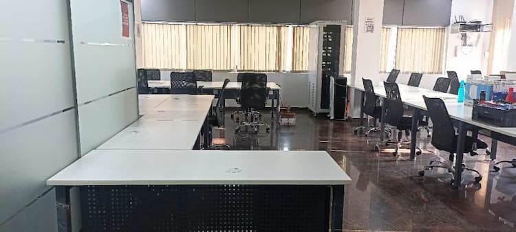 Office Space 1800 Sq.ft. for Sale in Pappanaickenpalayam, Coimbatore