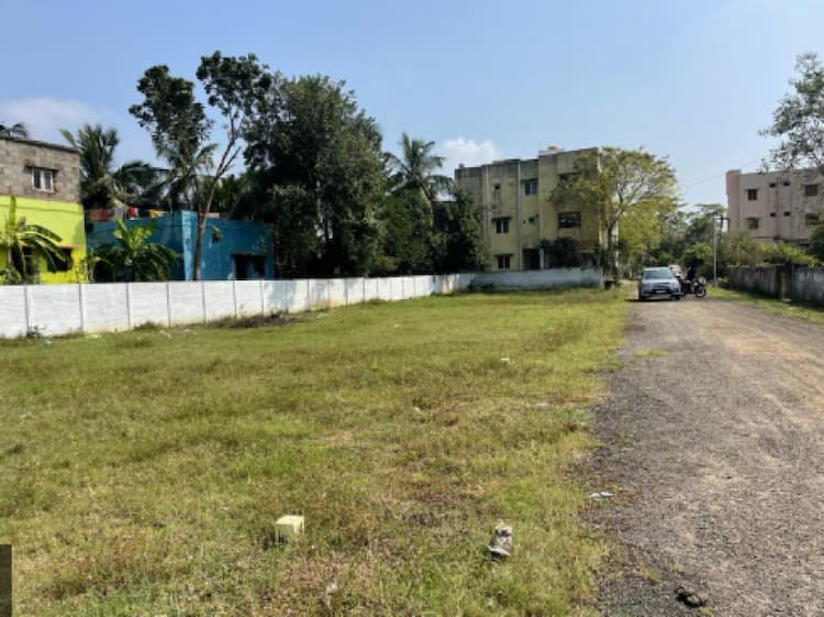 989 Sq.ft. Residential Plot For Sale In Vandalure, Chennai
