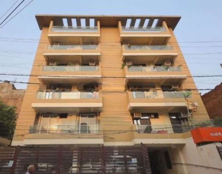 5 BHK Apartment for Sale