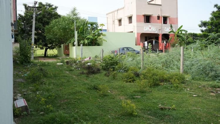 Fully Residential Villa Plots For Sale @ Max Shop Nearby