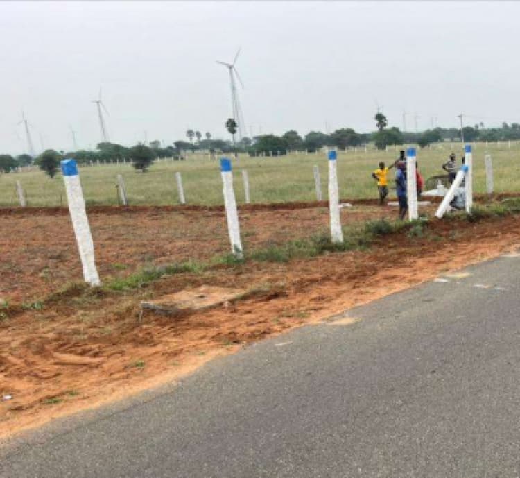 1/2 Acre Land for Sale in Poolavadi