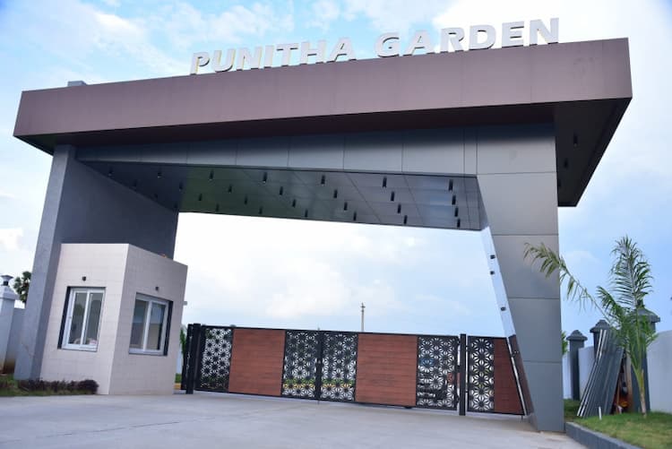 Punitha Garden Plot For Sale