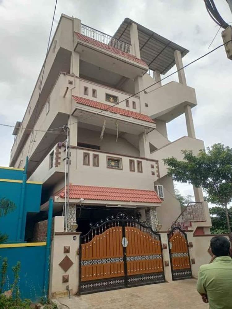 Rental House for Sale