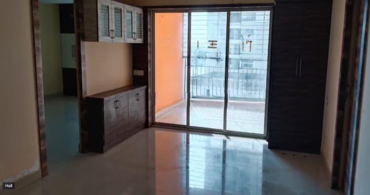 Flat for sales