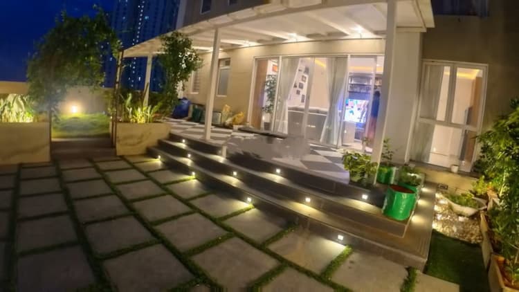 4bhk flat for sale 