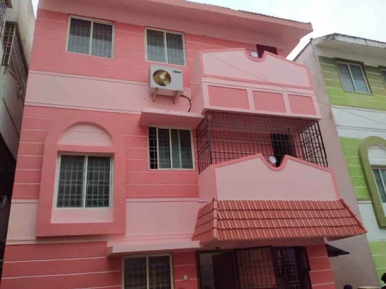 Villa sale