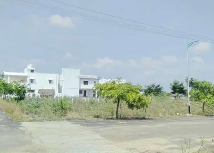 plot for sale 