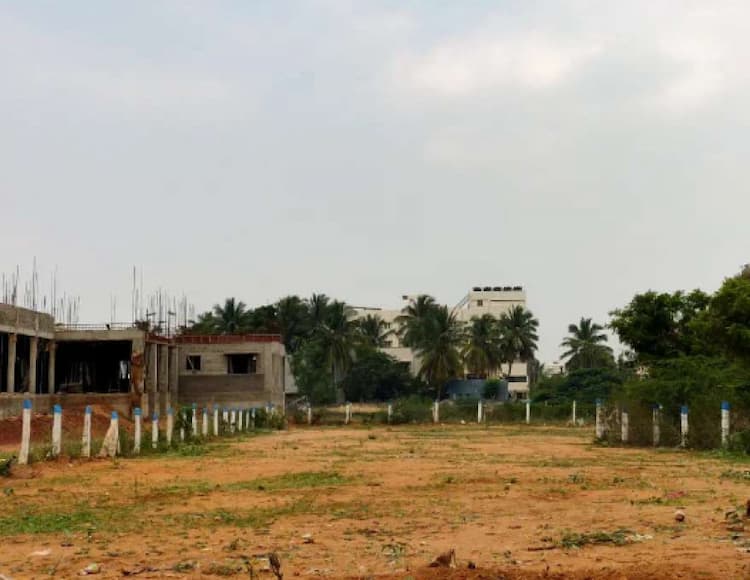 13.62 Cent Commercial & Residential Land For Sale in Bommanampalayam to Vadavalli Main Road, vadaval