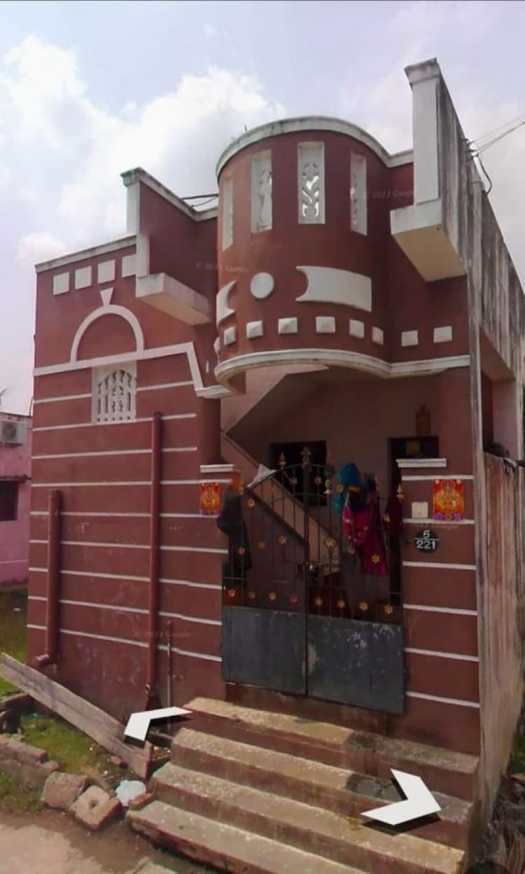 Villa sale