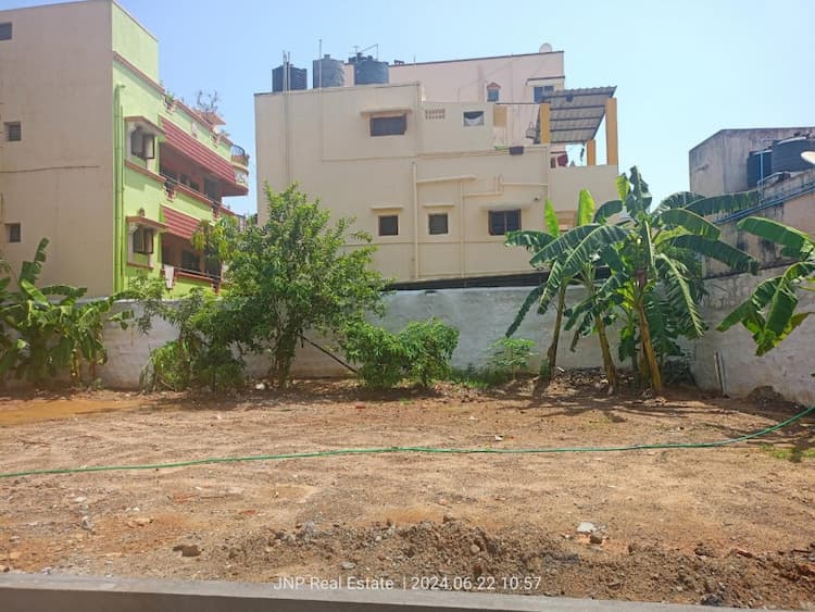 plot for sale 
