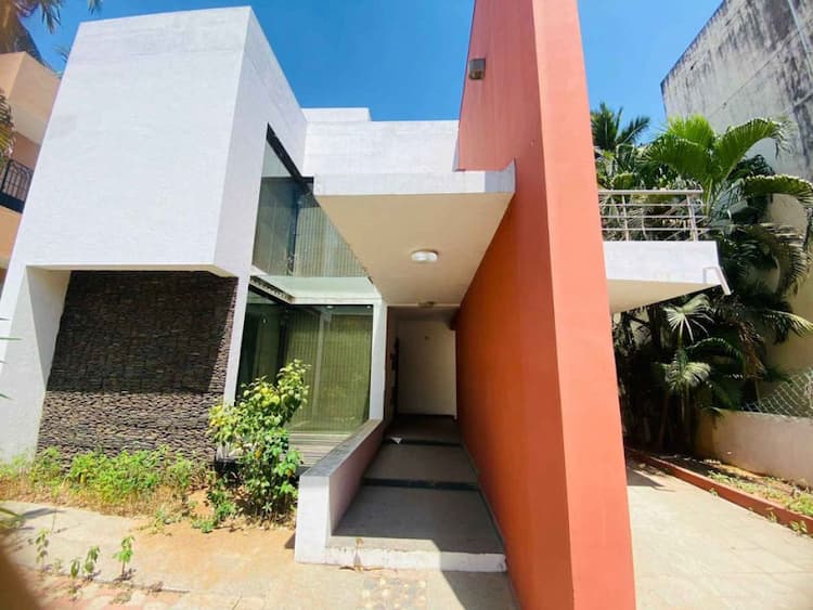 4-BHK INDIVIDUAL Duplex BUNGALOW For SALE 